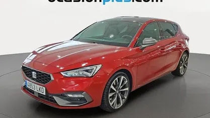 Usado Seat Leon FR 150 CV (110 kW) 2020 Rojo Monovolumen
