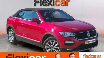 Käytetty VW T-Roc 116 HP (85 kW) 2021 Punainen Katumaasturi