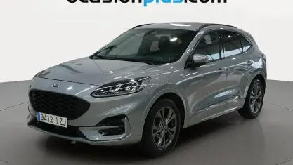 Usado Ford Kuga ST-Line 150 CV (110 kW) 2022 Gris plata SUV