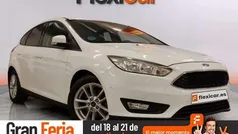 Blanco Usado 2017 Ford Focus Titanium Utilitario | 8890 € (Buen precio)