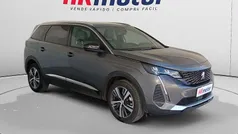 Usado 2023 Peugeot 5008 Allure Monovolumen | 21.950 € (Precio justo)