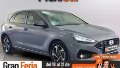 Azul Usado 2024 Hyundai i30 Berlina | 20.990 € (Precio justo)