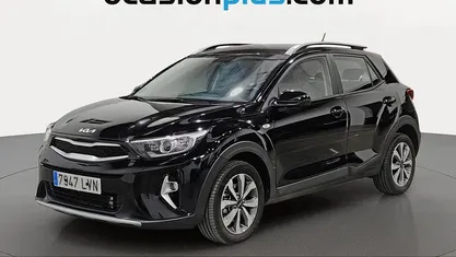 Usado Kia Stonic 100 CV (73 kW) 2021 SUV