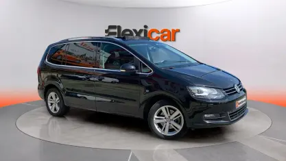 Usado VW Sharan Sportline 150 CV (110 kW) 2020 Negro Monovolumen