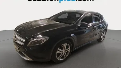 Negro Usado 2015 Mercedes GLA220 Urban SUV | 16.010 € (Buen precio)