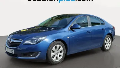 Usado Opel Insignia Selective 140 CV (102 kW) 2016 Azul Berlina