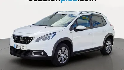 Usado Peugeot 2008 Signature Sky 82 CV (60 kW) 2019 Blanco SUV