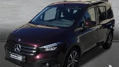 Rojo Usado 2024 Mercedes T180 Monovolumen | 34.900 € (Caro)