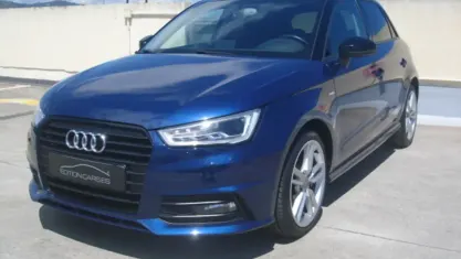 Usado Audi A1 Sportback S-Line 95 CV (69 kW) 2018 Azul Utilitario