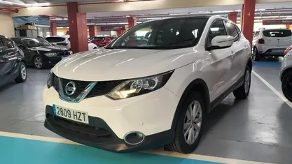 Usado Nissan Qashqai N-TEC 116 CV (85 kW) 2014 Blanco SUV