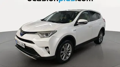 Usado Toyota RAV4 Hybrid Advance 197 CV (144 kW) 2016 SUV