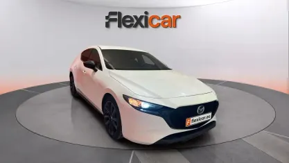 Usado Mazda 3 Homura-Line 150 CV (110 kW) 2023 Blanco Berlina