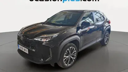 Usado Toyota Yaris Cross Style 116 CV (85 kW) 2024 Negro SUV
