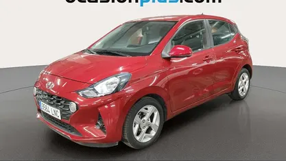 Rojo Usado 2021 Hyundai i10 Utilitario | 12.000 € (Precio justo)