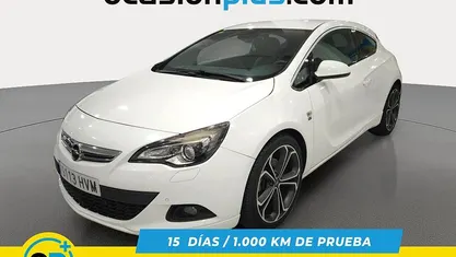 Usado Opel Astra GTC Sportive 165 CV (121 kW) 2014 Utilitario
