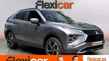 Usado Mitsubishi Eclipse Cross 188 CV (138 kW) 2023 Gris SUV