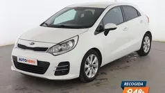 Usado 2016 Kia Rio Berlina | 8299 € (Buen precio)