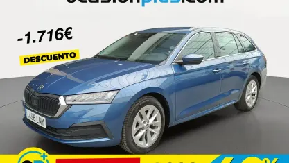 Usado Skoda Octavia G-TEC Ambition 131 CV (96 kW) 2021 Azul Familiar
