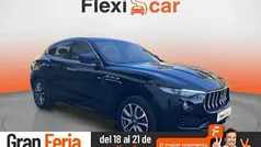 Azul Usado 2017 Maserati Levante GranLusso SUV | 39.990 € (Buen precio)