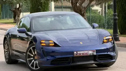 Usado Porsche Taycan Turbo 500 kW (680 CV) 2020 Azul Berlina