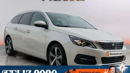 Usado 2018 Peugeot 308 SW Allure Familiar | 9990 € (Precio justo)