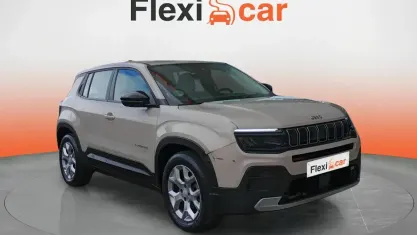 Usado Jeep Avenger Longitude 101 CV (74 kW) 2023 Beige SUV