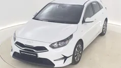 Blanco Usado 2024 Kia Ceed Berlina | 19.295 € (Precio justo)