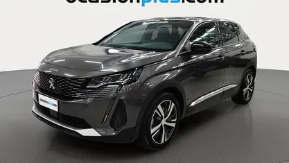 Usado Peugeot 3008 Allure 300 CV (220 kW) 2023 Gris plata SUV