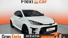 Blanco Usado 2022 Toyota Yaris Berlina | 33.490 € (Buen precio)