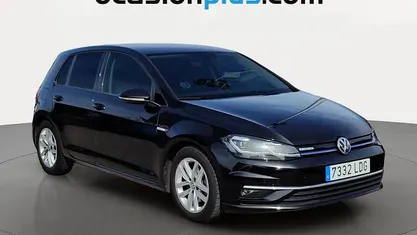 Usado VW Golf VII Advance 130 CV (95 kW) 2019 Negro Utilitario