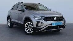 Gris Usado 2023 VW T-Roc Life SUV | 24.066 € (Precio justo)