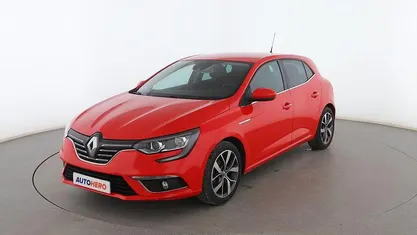 Rojo Usado 2017 Renault Mégane IV Zen Berlina | 13.999 € (Precio justo)