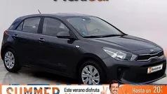 Gris Usado 2018 Kia Rio 2 | 9990 € (Precio justo)