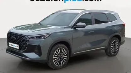 Usado Ebro s800 147 CV (108 kW) 2025 Gris SUV