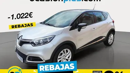 Gris plata Usado 2017 Renault Captur Zen SUV | 12.778 € (Precio justo)
