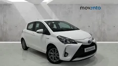 Usado 2020 Toyota Yaris Hybrid Active Berlina | 15.800 € (Buen precio)