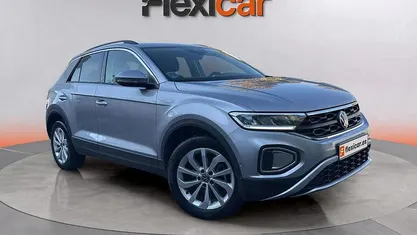 Usado 2023 VW T-Roc Life SUV | 20.790 € (Buen precio)