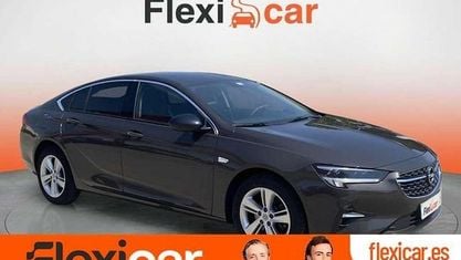 Usado Opel Insignia Business Elegance 122 CV (89 kW) 2021 Gris Berlina