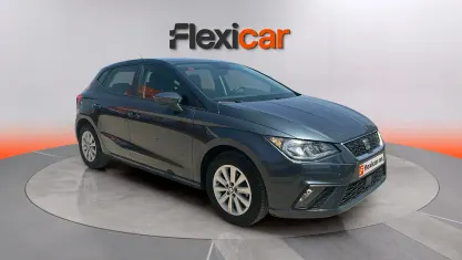Usado Seat Ibiza Reference 80 CV (58 kW) 2019 Gris Utilitario