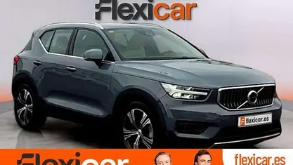 Usado Volvo XC40 Inscription 211 CV (155 kW) 2020 Gris SUV