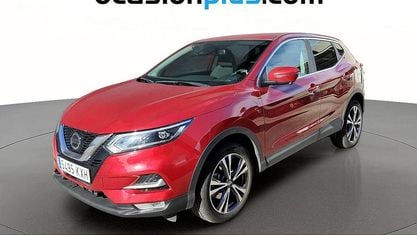 Begagnad Nissan Qashqai N-Connecta 160 HK (117 kW) 2019 Röd SUV