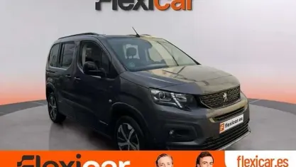 Usado Peugeot Rifter Allure 101 CV (74 kW) 2023 Gris Monovolumen