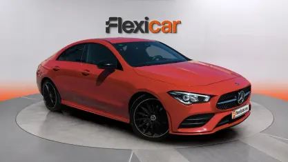 Usado Mercedes CLA250 224 CV (164 kW) 2020 Rojo Coupe