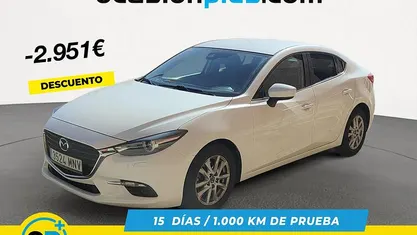 Blanco Usado 2017 Mazda 3 Style Berlina | 14.399 € (Precio justo)