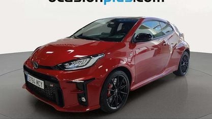 Occasion Toyota Yaris 261 PK (191 kW) 2022 Rood Hatchback