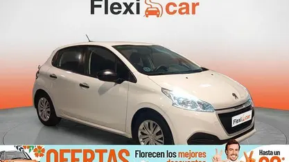 Usado Peugeot 208 Access 75 CV (55 kW) 2016 Blanco Utilitario