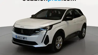 Usado Peugeot 3008 Active 131 CV (96 kW) 2024 Blanco SUV