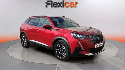 Usado Peugeot 2008 Allure 131 CV (96 kW) 2021 Rojo SUV
