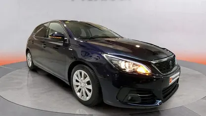 Usado Peugeot 308 Style 131 CV (96 kW) 2020 Berlina