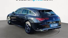 Negro Usado 2021 Mercedes 200 Monovolumen | 29.910 € (Precio justo)